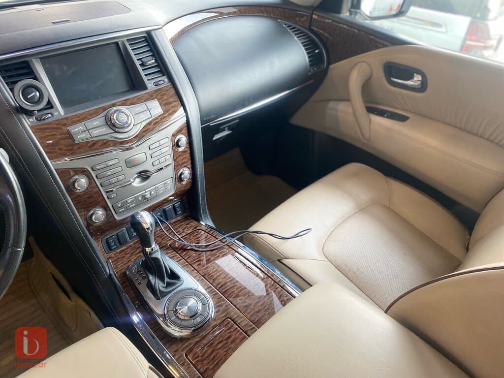 Nissan Armada 10