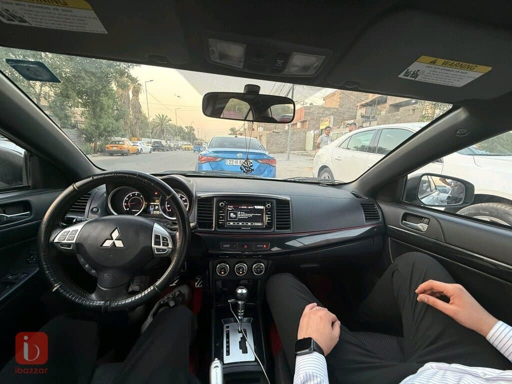 Mitsubishi Lancer 16