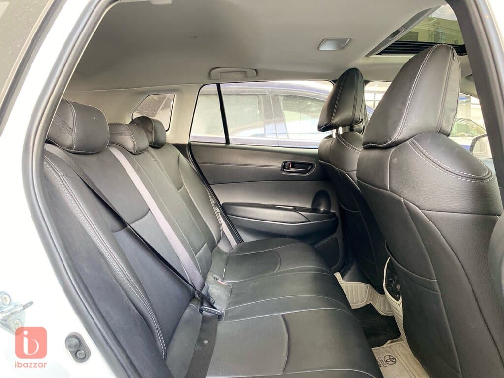 Toyota Corolla Cross 5