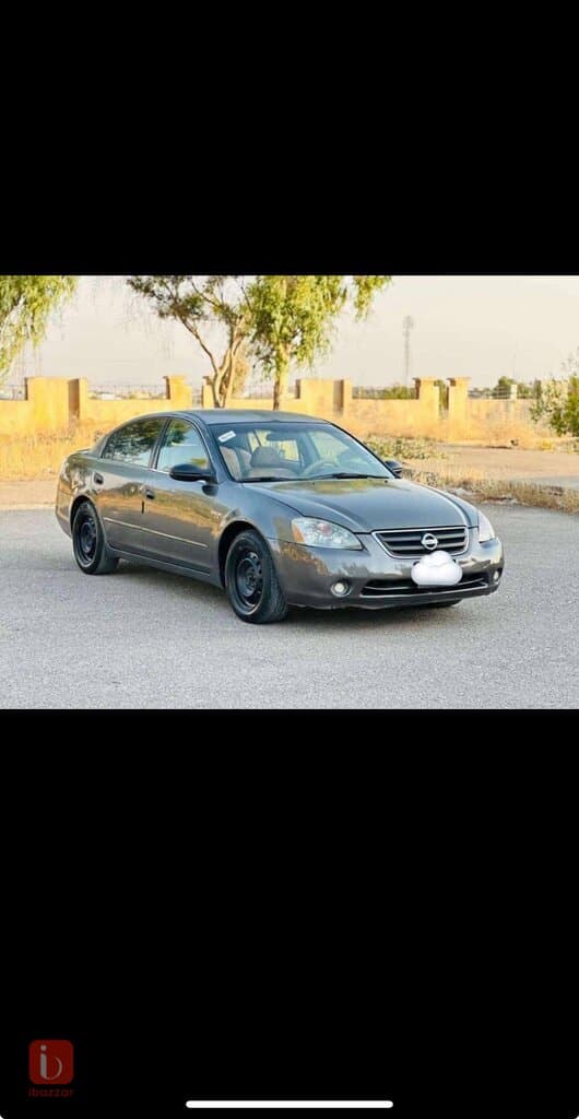 Nissan Altima