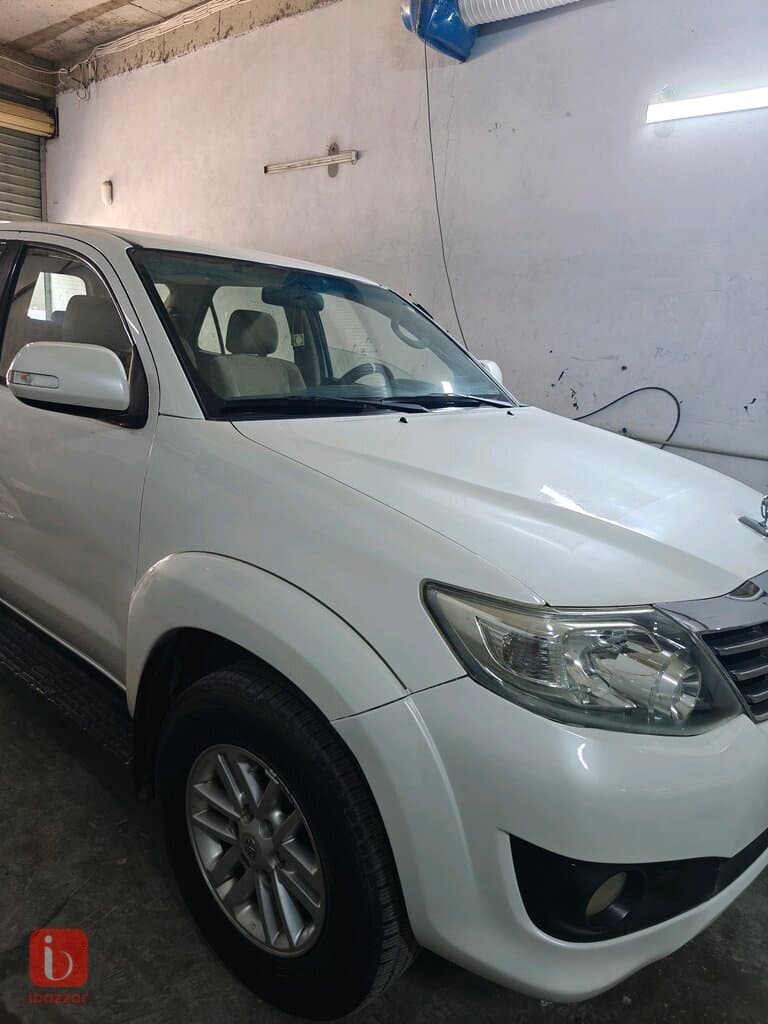 Toyota Fortuner 5