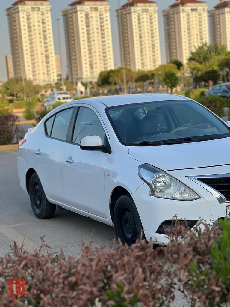 Nissan Sunny SL 2