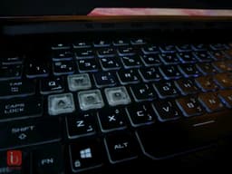 ASUS rog strix G512_LI — photo 11