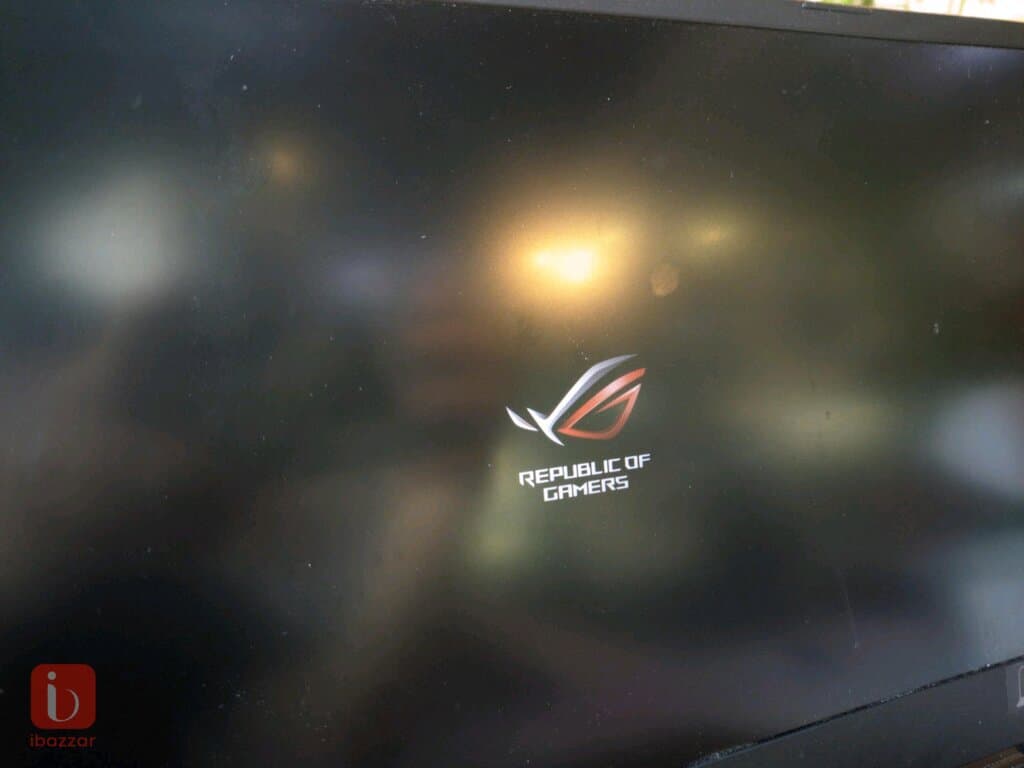 ASUS rog strix G512_LI — photo 2
