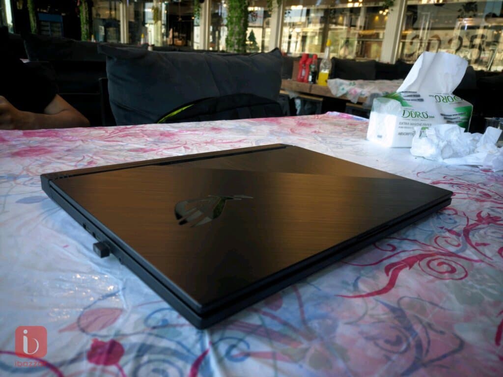 ASUS rog strix G512_LI — photo 3