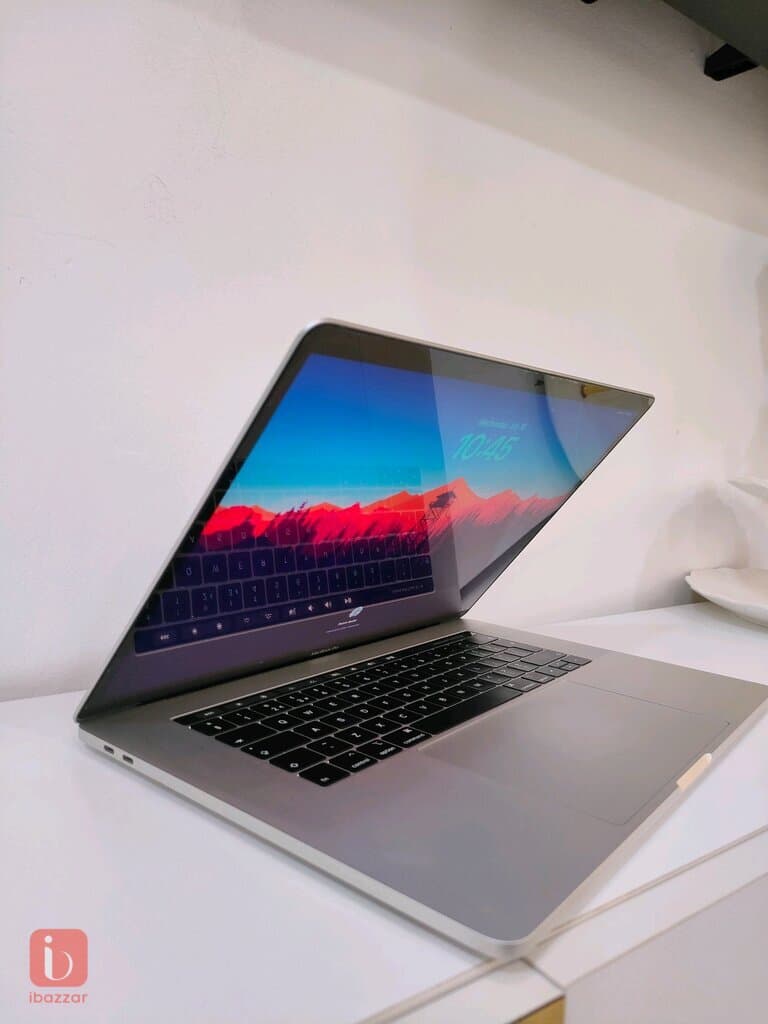 MacBook Pro 15"-2019 — photo 4