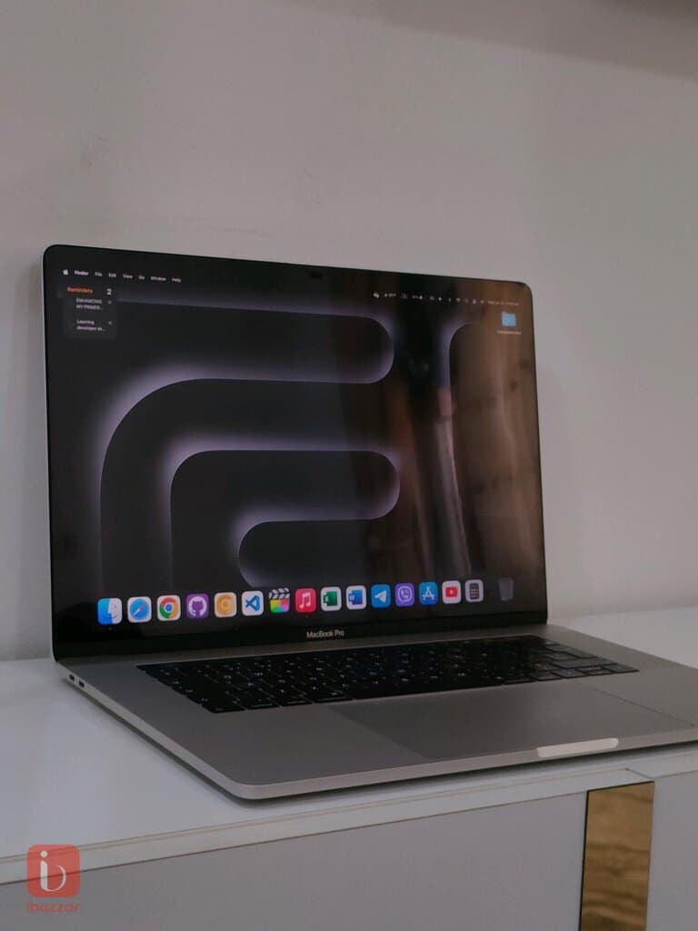 MacBook Pro 15"-2019 — photo 5