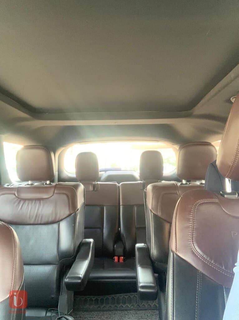 Ford Explorer Platinum 5