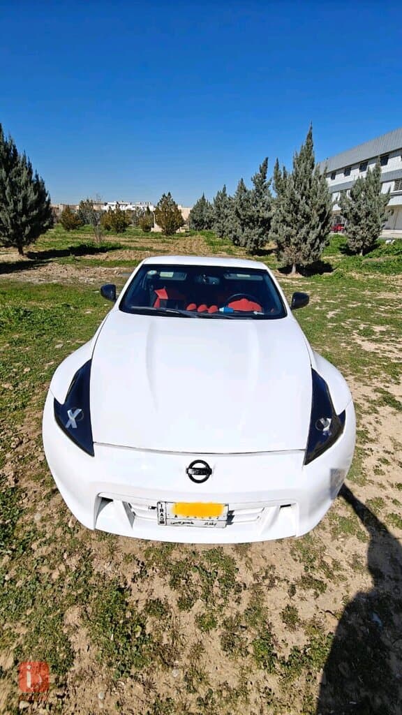 Nissan 370Z Coupe