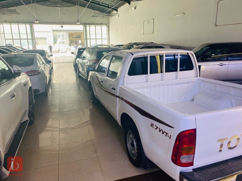 Toyota Hilux 5