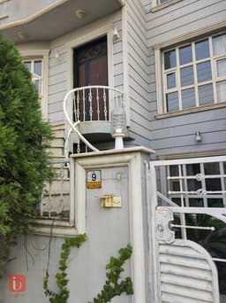 Image 12