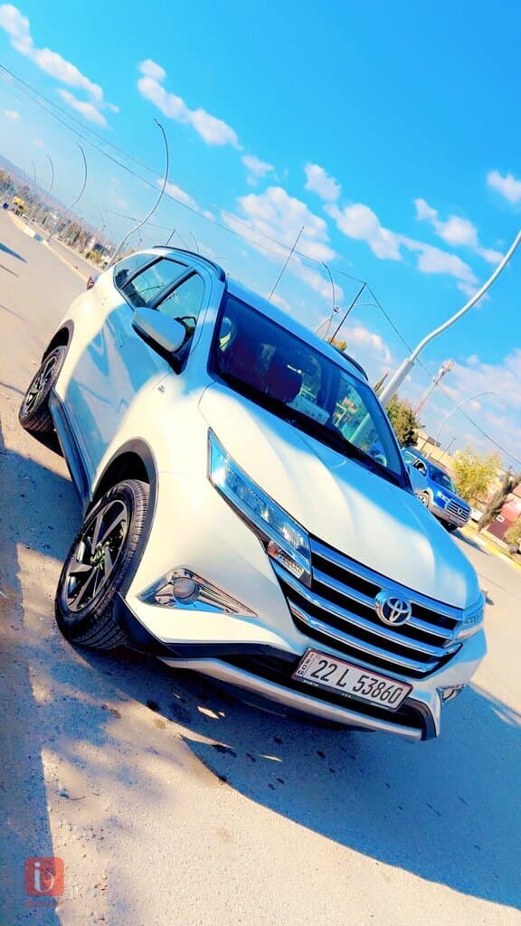 Toyota Rush GX 9