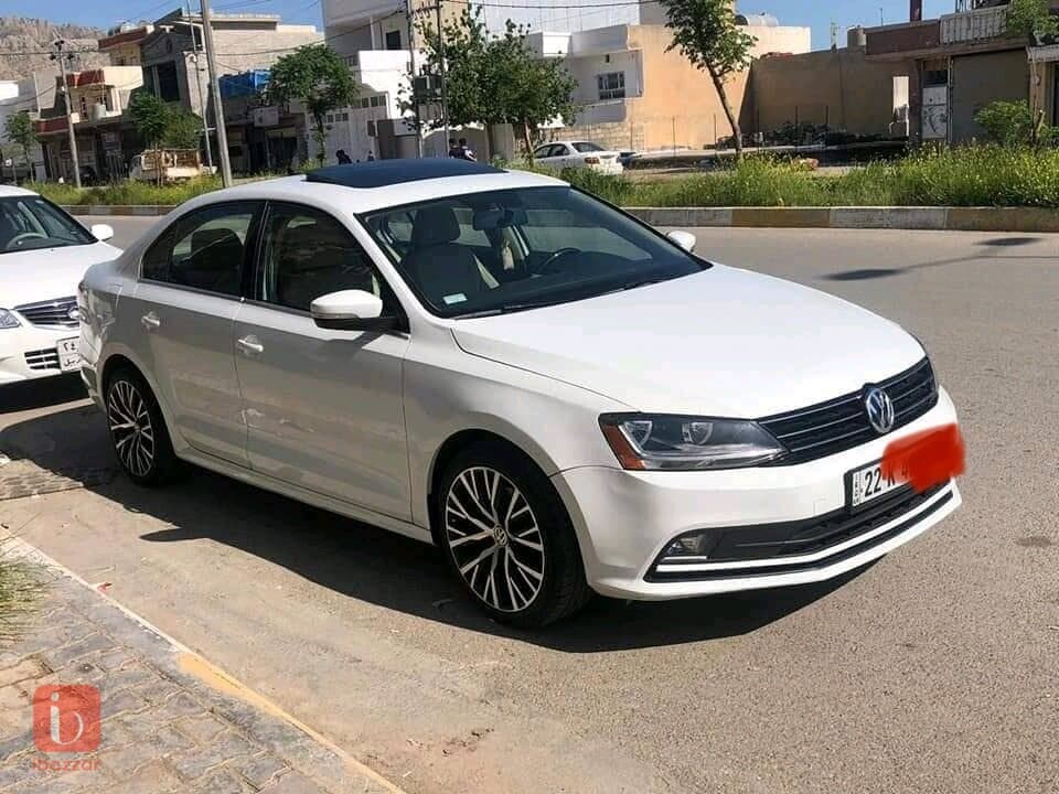 Volkswagen Jetta GLI 1
