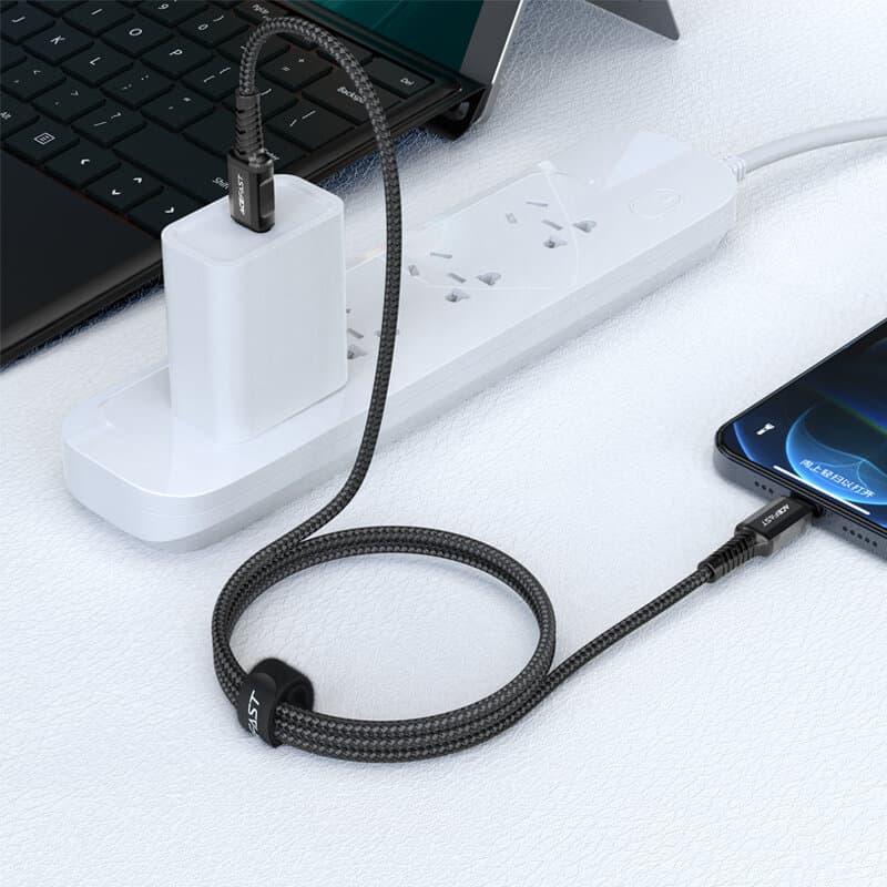 ACEFAST USB-C to Lightning aluminum alloy charging data cable 4