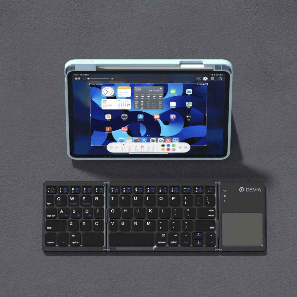 DEVIA Lingo Series Foldable Bluetooth Keyboard With Touchpad B033 - Gray 3