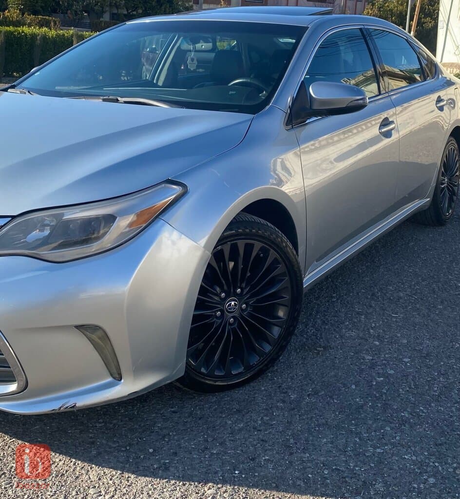 Toyota Avalon Touring