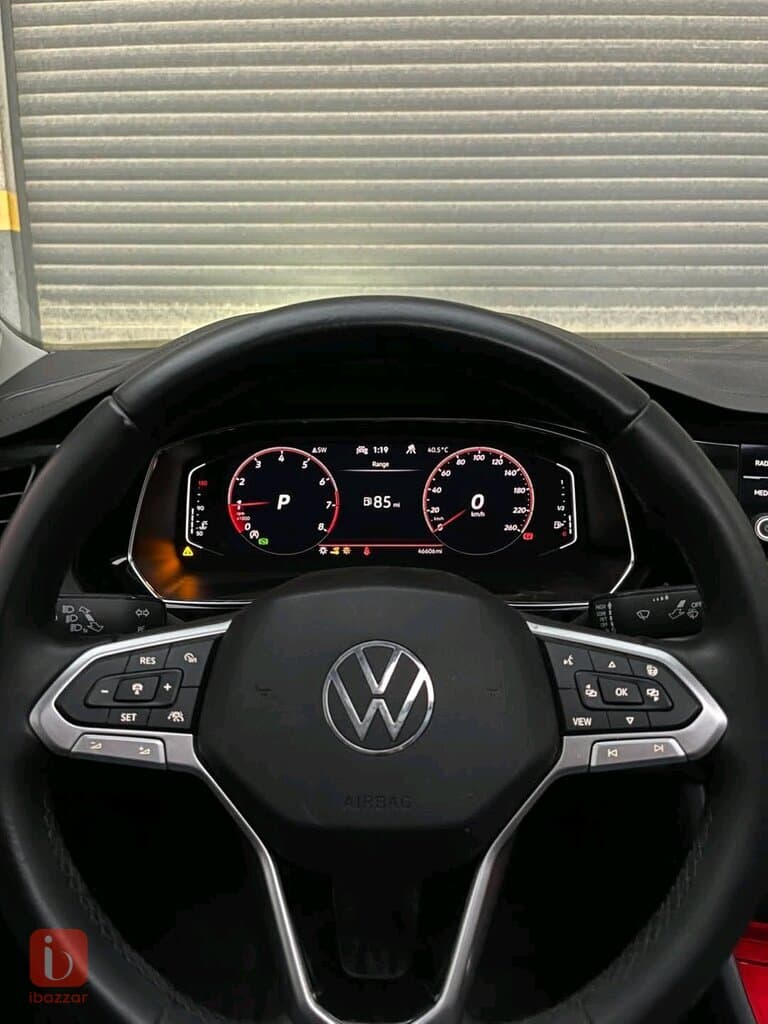 Volkswagen Jetta SEL 11