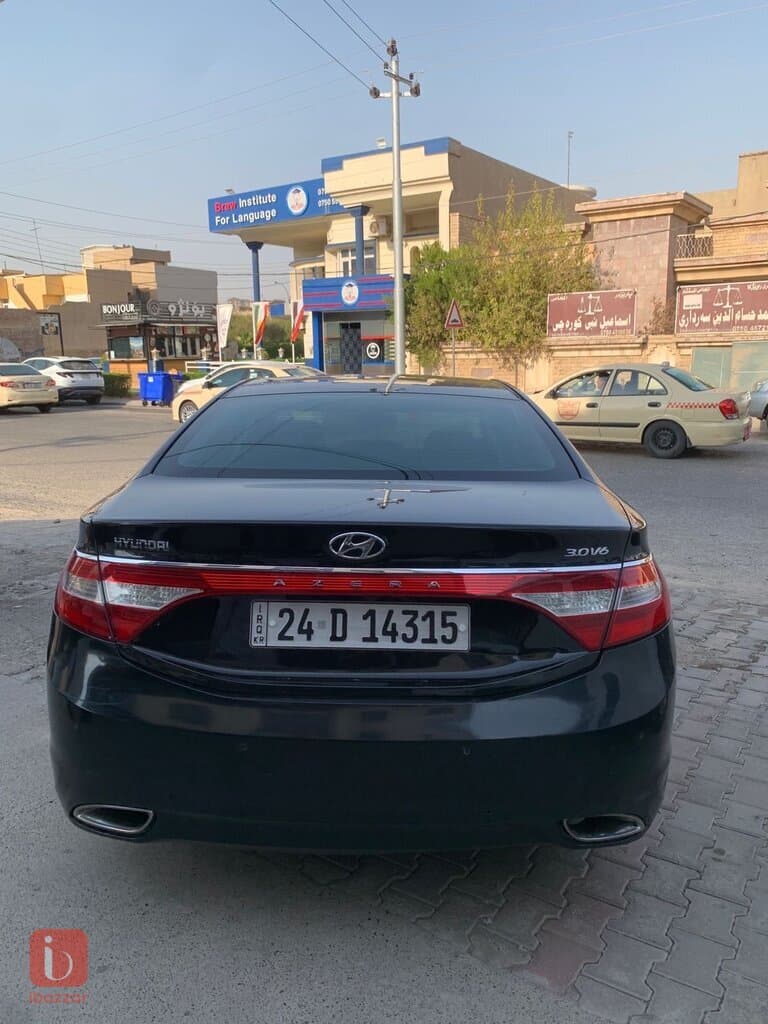 Hyundai Azera 7