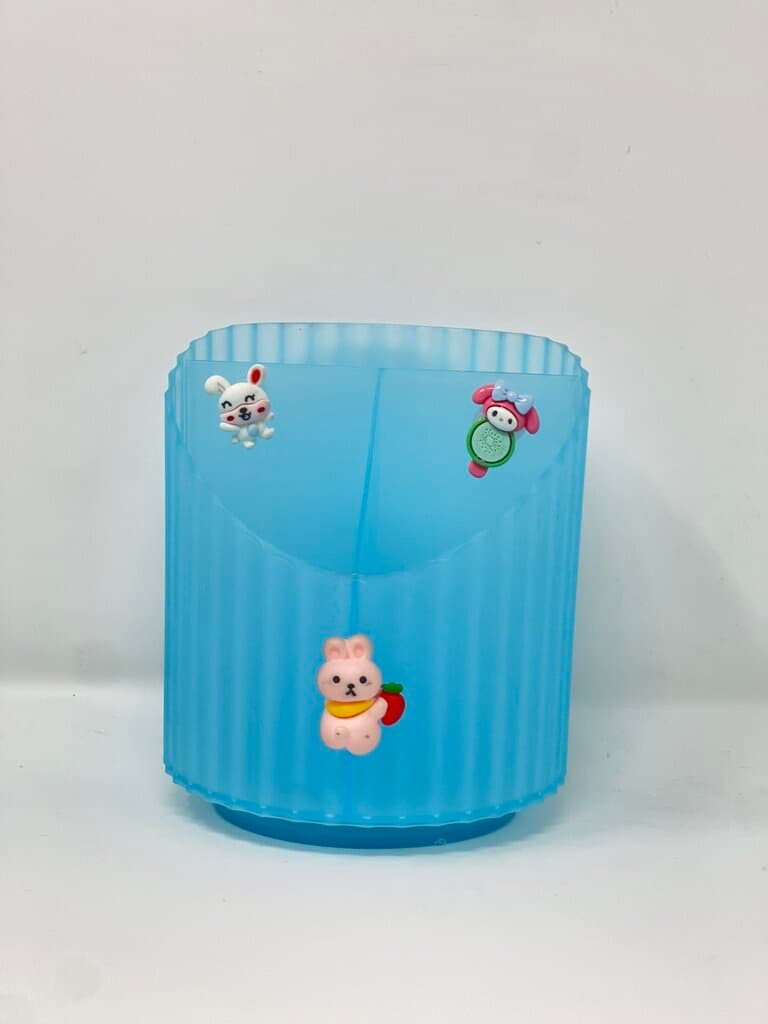 Round Plastic Pen Holder