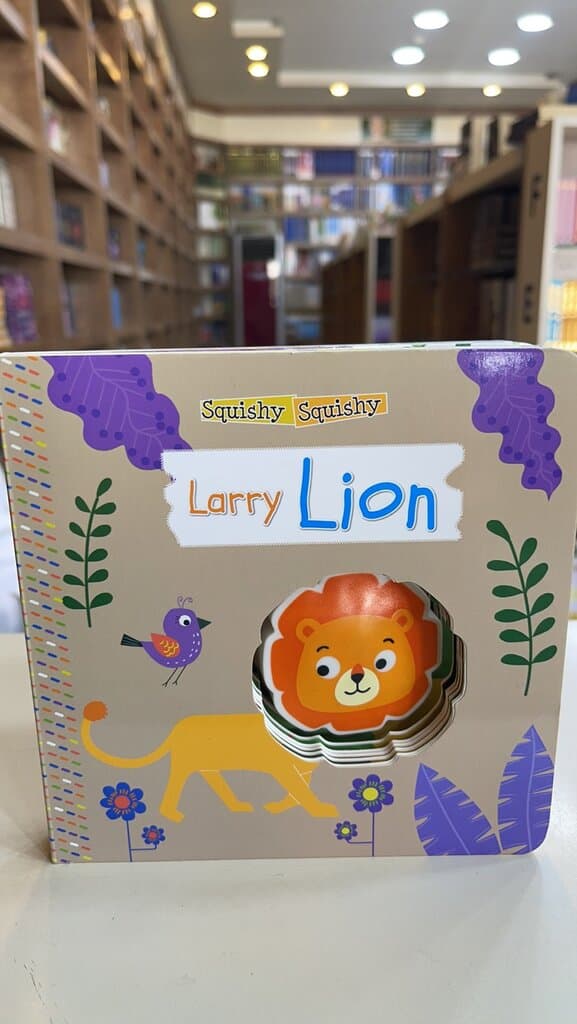 larry lion
