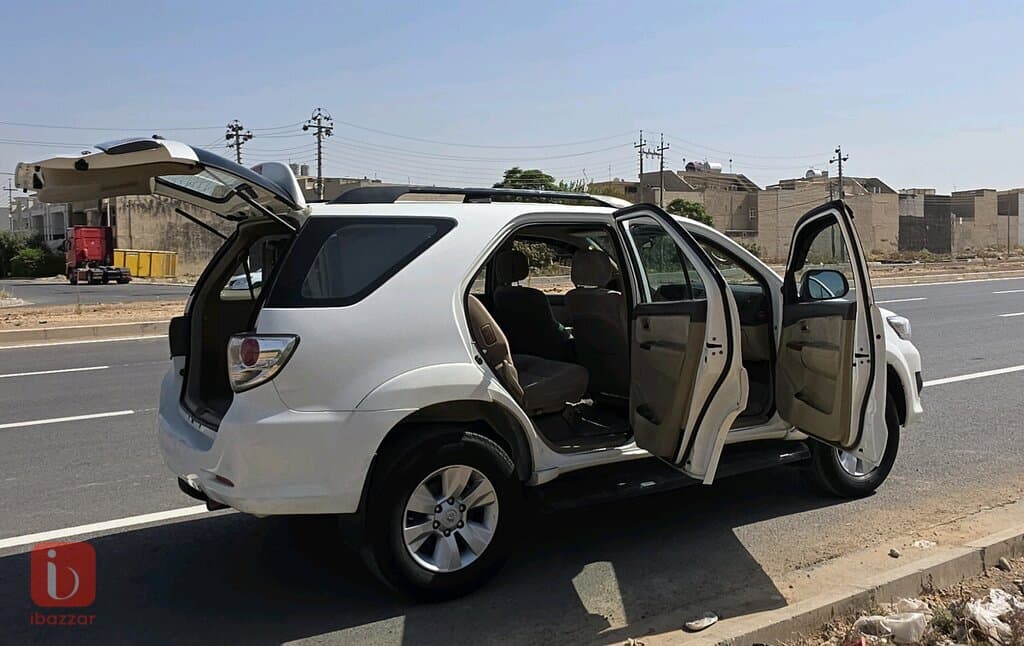Toyota Fortuner EXR 6