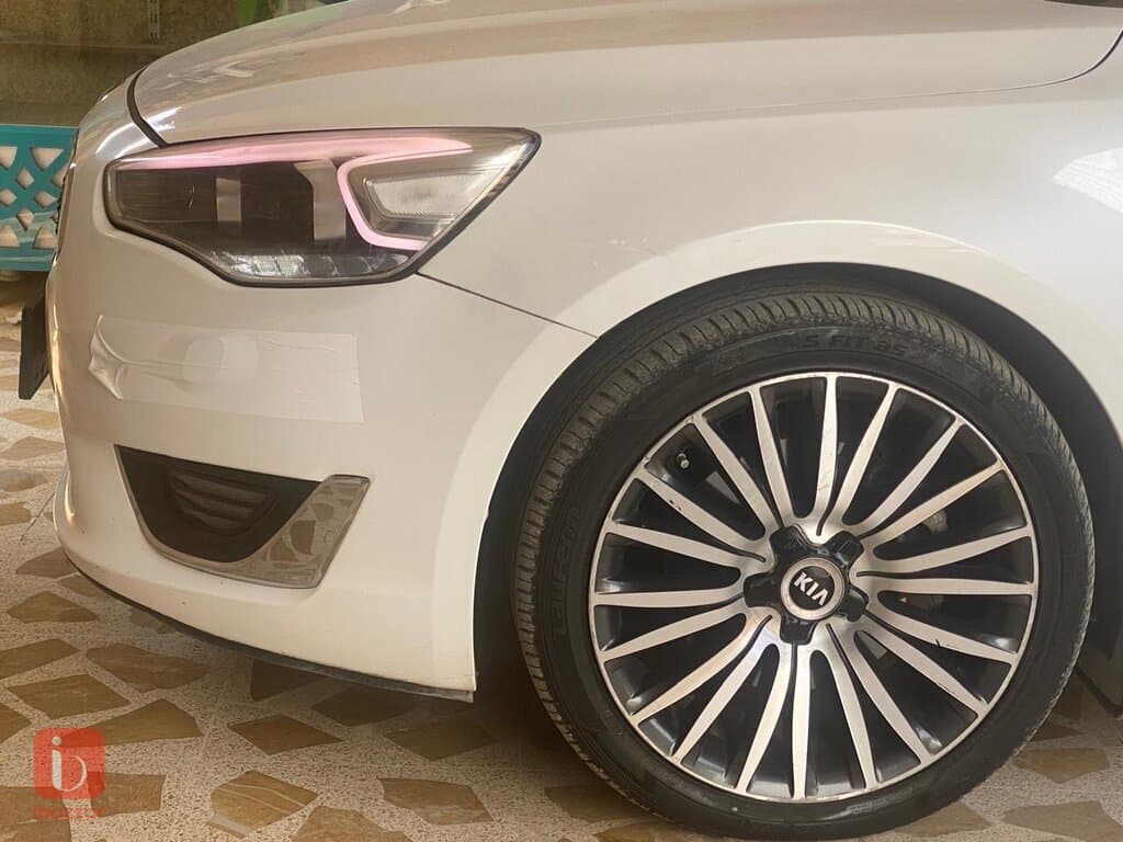 KIA Cadenza Lambda 10