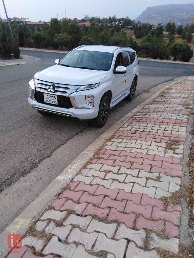Mitsubishi Montero Sport GLX 4WD