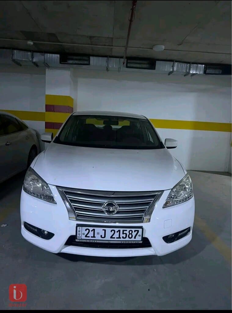 Nissan Sentra 2