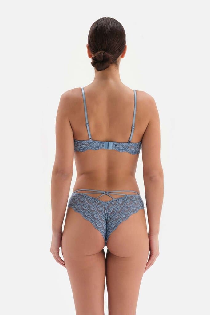 Dagi Blue Lace Accentuate Bra 2