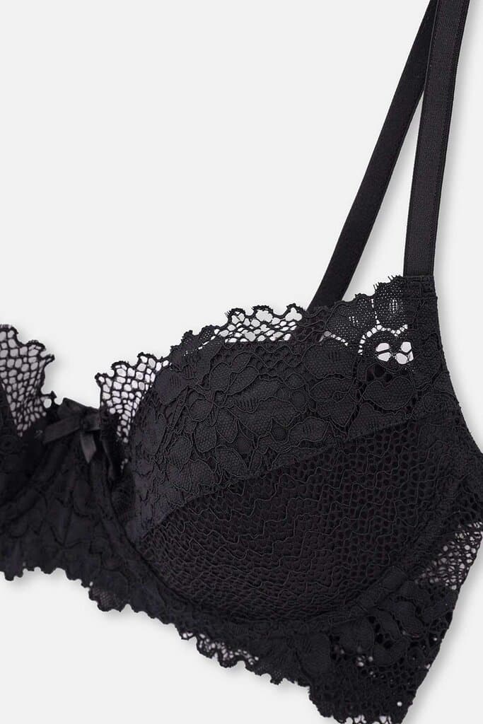 Dagi Black Underwire Lace Bra with No Padding 3