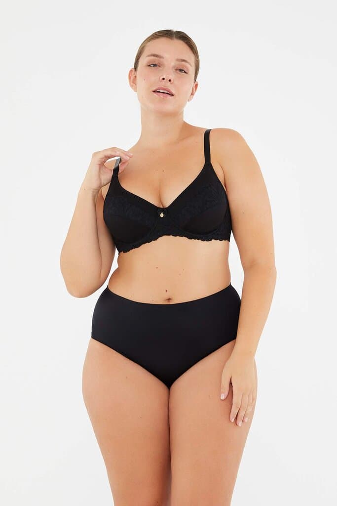 Dagi Black Verona Accessory Detailed Minimizer Bra 6