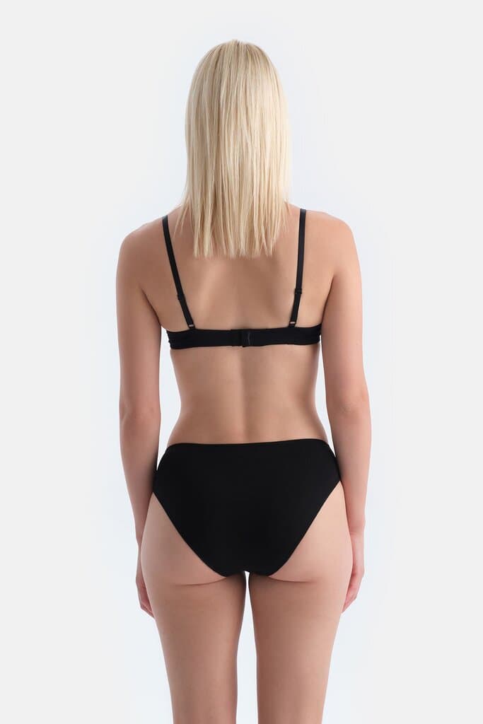 Dagi Black Ione Wireless Bra 3