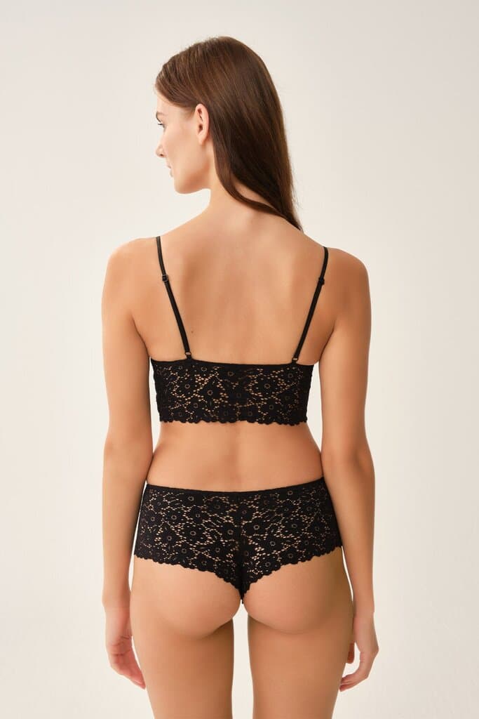 Dagi Black Triangle Bralette 3