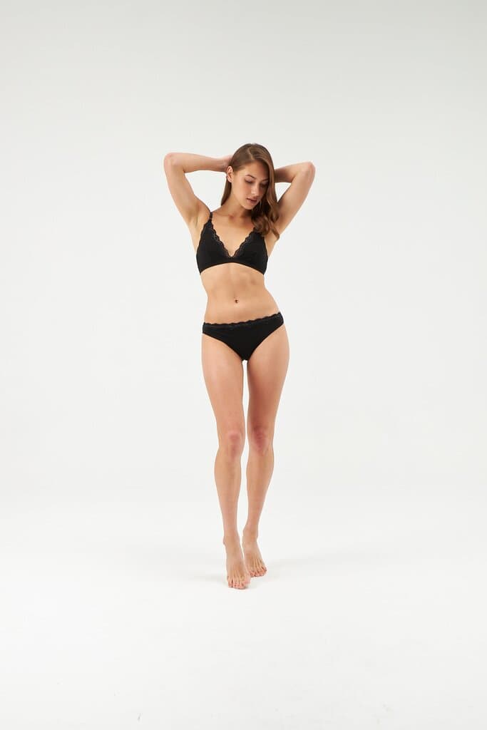 Dagi Black Wireless Bralette 6