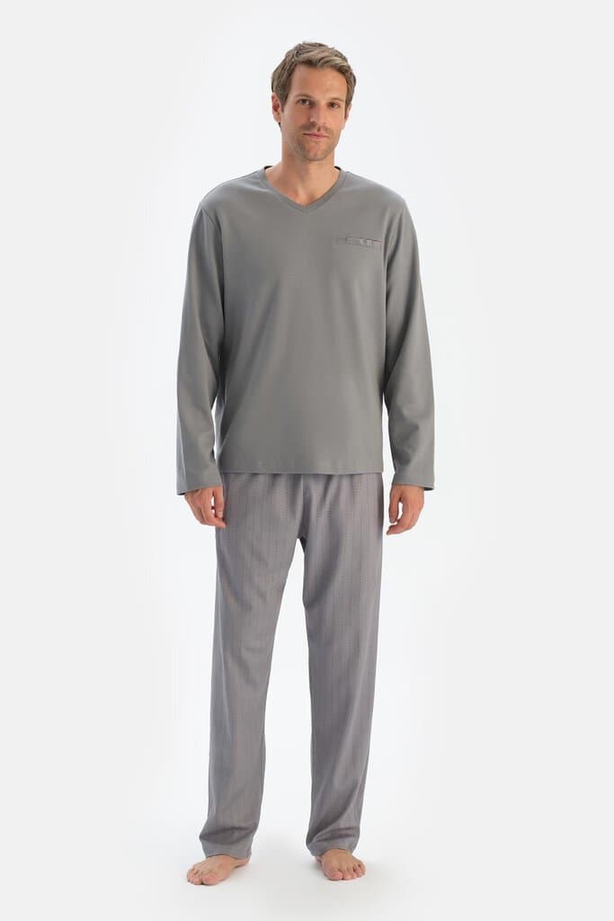 Dagi Gray V-Neck T-Shirt and Pants Pajama Set with Patch Pockets 4