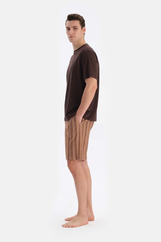 Dagi Dark Brown Bicycle Collar Short Sleeve T-Shirt and Shorts Pajama Set 3