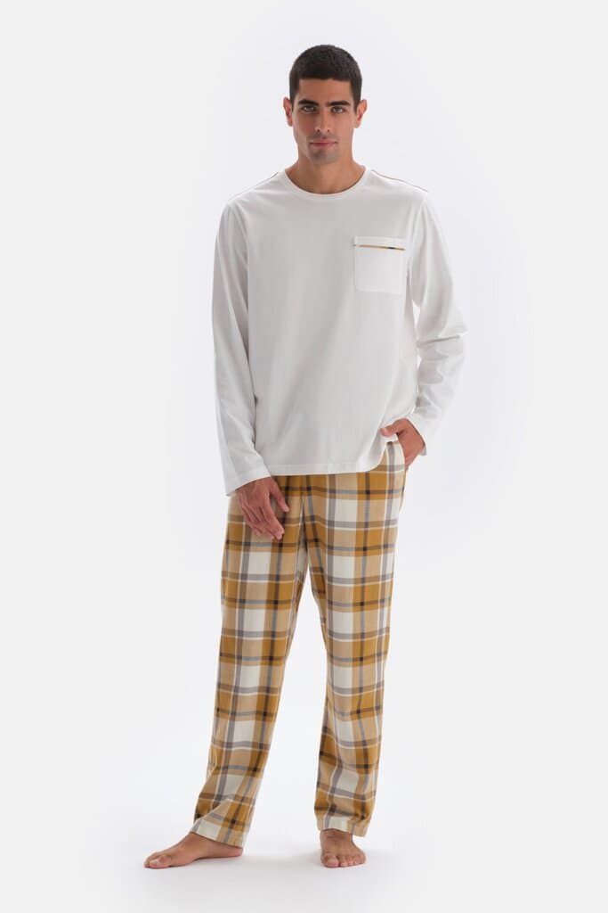 Dagi Ecru Knit Pijama Set with Bicycle Collar and Pocket Detail 7