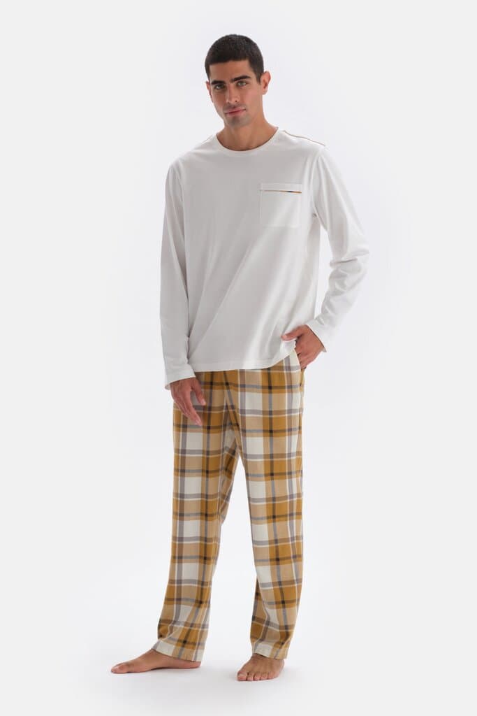 Dagi Ecru Knit Pijama Set with Bicycle Collar and Pocket Detail