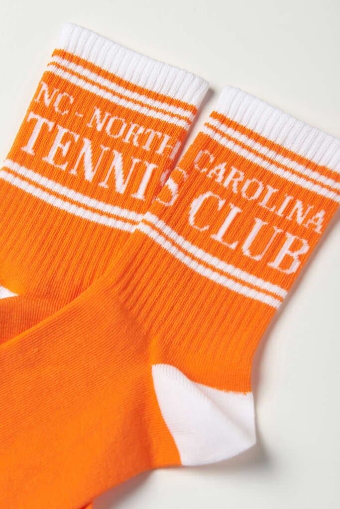 Dagi Women's 2-Pack Orange and White Circle Pattern Sports Socks 2