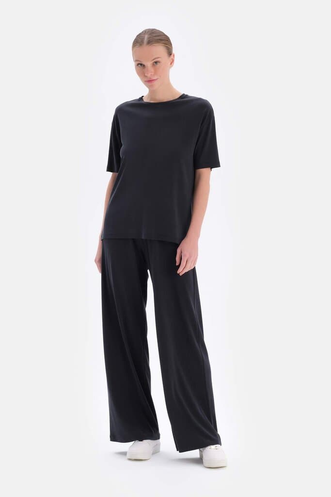 Dagi Black Cupro Trousers with Pockets 6