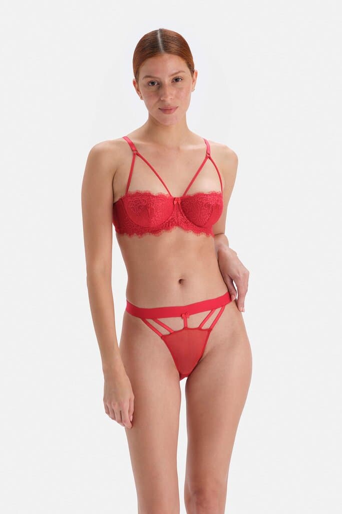 Dagi Red String Detail Brazilian Mesh 5