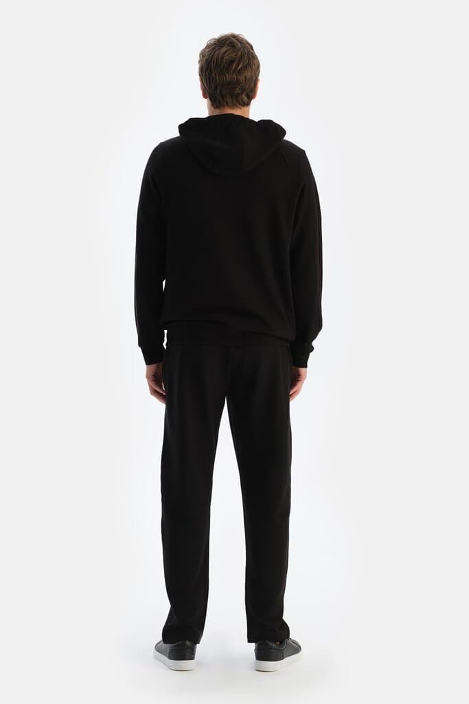 Dagi Men's Black Straight Leg Sweatpants 2