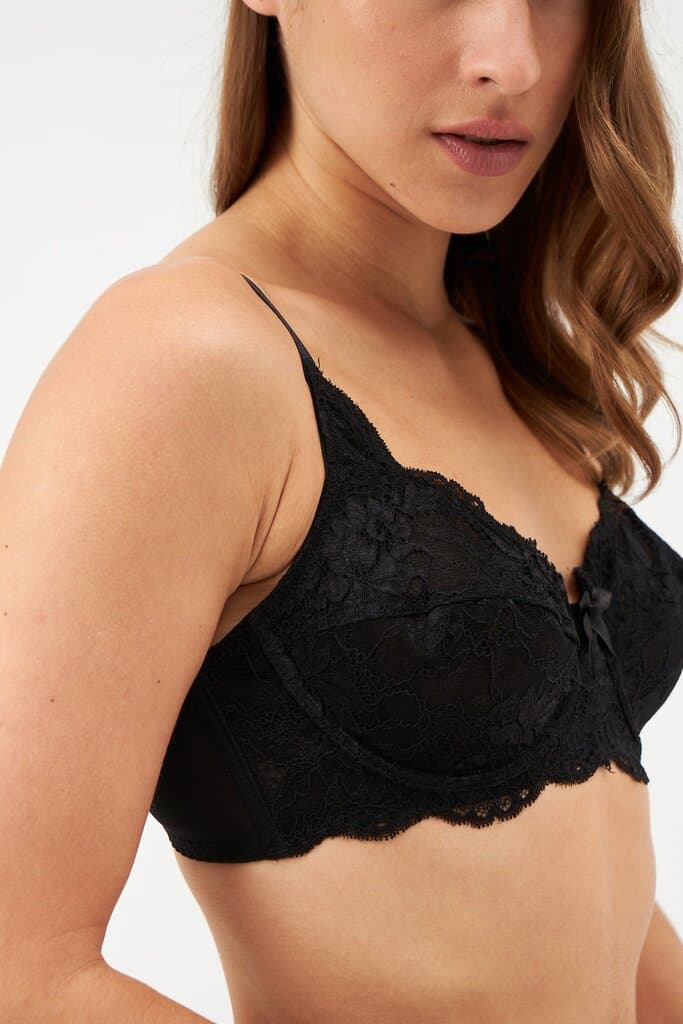 Dagi Black Lace Balconette Shaping Bra 2