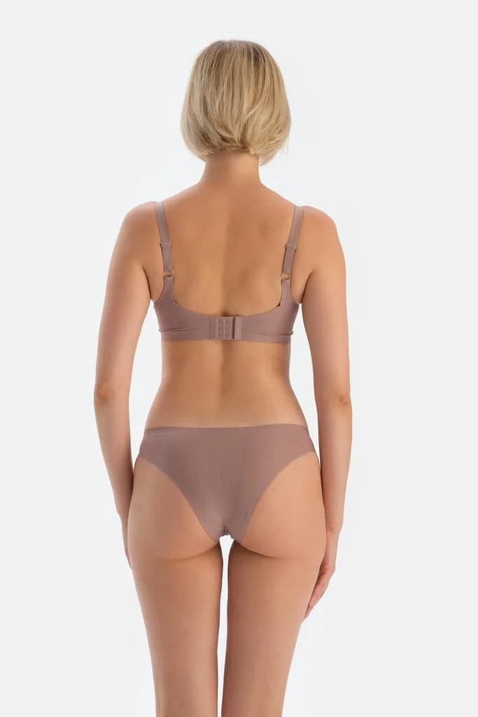 Dagi Seamless Wireless Padded Bra 2