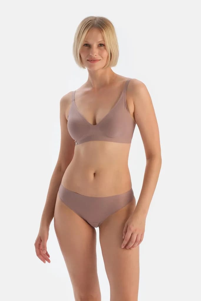 Dagi Seamless Wireless Padded Bra 4