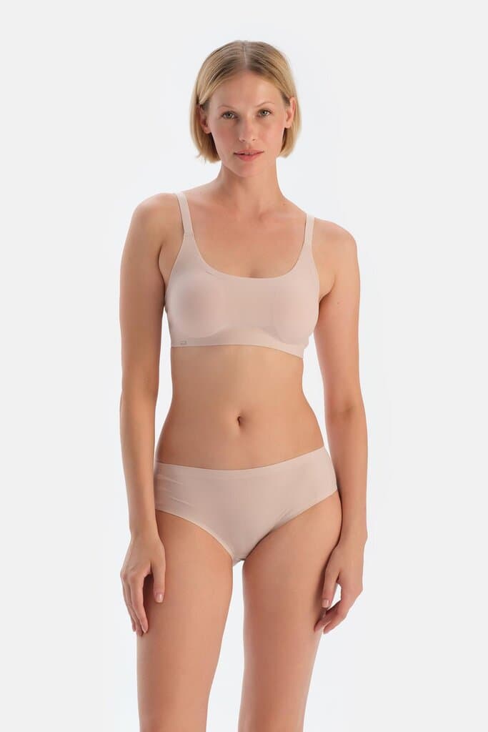 Dagi Linora Seamless Shaping Bra 4