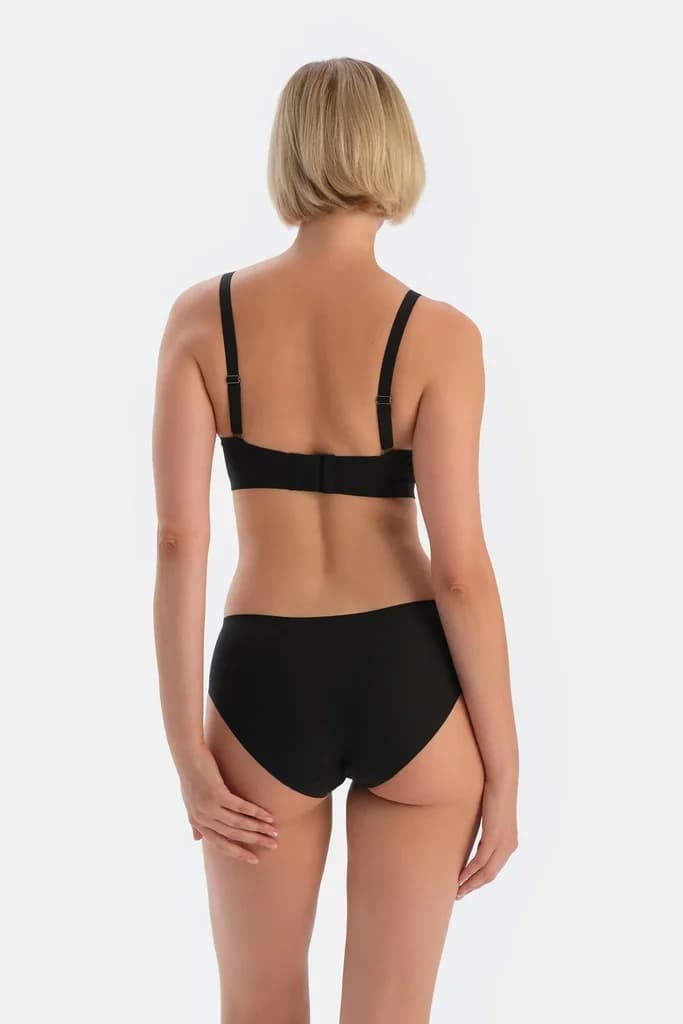 Dagi Linora Seamless Shaping Bra 2