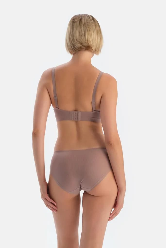 Dagi Linora Seamless Shaping Bra 2