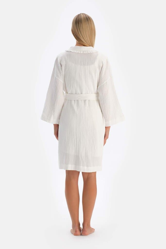 Dagi White Frilled Muslin Maternity Gown 2