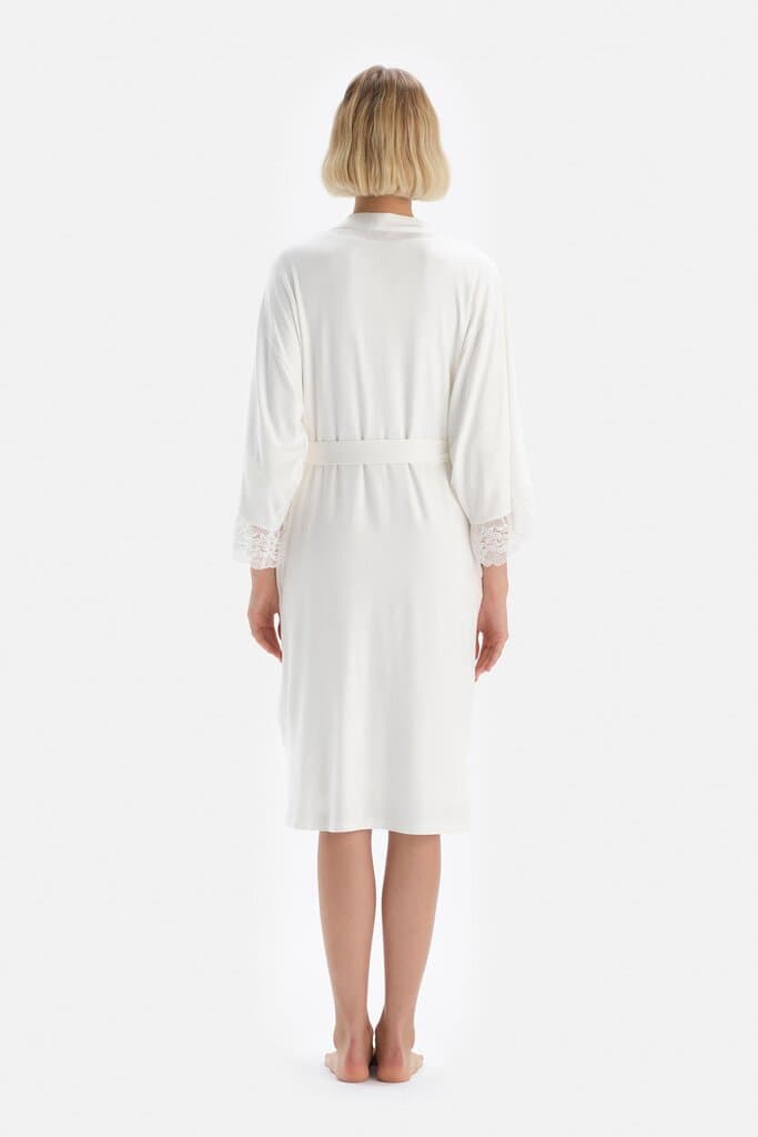 Dagi Off-White Lace Detail Viscose Maternity Robe 2